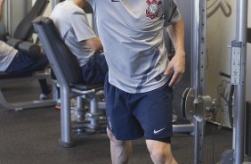 Chicão durante o treino realizado esta manhã na academia de musculacao no CT Joaquim Grava, localizado no Parque Ecológico do Tiete. O próximo jogo da equipe será quinta-feira, dia 07/06, contra o Figueirense/SC, no estádio do Pacaembu, válido pela terceira rodada do Campeonato Brasileiro 2012