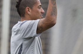 Ralf durante o treino realizado esta tarde no CT Joaquim Grava, localizado no Parque Ecolgico do Tiete. O prximo jogo da equipe ser quarta-feira, dia 07/06, contra o Figueirense/SC, no estdio do Pacaembu, vlido pela terceira rodada do Campeonato Brasileiro 2012