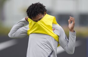 Romarinho durante o treino realizado esta tarde no CT Joaquim Grava, localizado no Parque Ecológico do Tiete. O próximo jogo da equipe será quarta-feira, dia 07/06, contra o Figueirense/SC, no estádio do Pacaembu, válido pela terceira rodada do Campeonato Brasileiro 2012