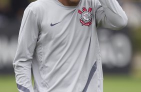 Romarinho durante o treino realizado esta tarde no CT Joaquim Grava, localizado no Parque Ecolgico do Tiete. O prximo jogo da equipe ser quarta-feira, dia 07/06, contra o Figueirense/SC, no estdio do Pacaembu, vlido pela terceira rodada do Campeonato Brasileiro 2012