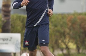 Paulinho durante o treino realizado esta tarde no CT Joaquim Grava, localizado no Parque Ecolgico do Tiete. O prximo jogo da equipe ser quarta-feira, dia 13/06, contra o Santos, na Vila Belmiro, jogo de ida vlido pela semi final da Copa Libertadores da Amrica 2012