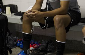 Willian Arão nos vestiários antes da partida entre Ponte Preta/Campinas x Corinthians, realizada esta noite no estádio Moisés Lucarelli, válida pela 5ª rodada do Campeonato Brasileiro de 2012