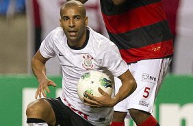 Durante a partida entre Flamengo x Corinthians, realizada esta noite no estádio do Engenhão, jogo válido pela 10ª rodada do Campeonato Brasileiro de 2012