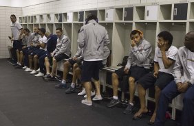 Nos vestiários antes da partida entre Flamengo x Corinthians, realizada esta noite no estádio do Engenhão, jogo válido pela 10ª rodada do Campeonato Brasileiro de 2012