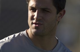 Durante o treino realizado esta tarde no CT Joaquim Grava, localizado no Parque Ecológico do Tiete. O próximo jogo da equipe será amanhã sábado, 21/07, contra a Portuguesa, no Pacaembu, válido pela 10ª rodada do Campeonato Brasileiro de 2012
