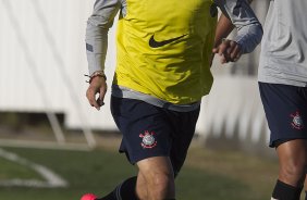 Durante o treino realizado esta tarde no CT Joaquim Grava, localizado no Parque Ecolgico do Tiete. O prximo jogo da equipe ser amanh sbado, 21/07, contra a Portuguesa, no Pacaembu, vlido pela 10 rodada do Campeonato Brasileiro de 2012