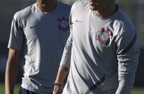 Durante o treino realizado esta tarde no CT Joaquim Grava, localizado no Parque Ecolgico do Tiete. O prximo jogo da equipe ser amanh sbado, 21/07, contra a Portuguesa, no Pacaembu, vlido pela 10 rodada do Campeonato Brasileiro de 2012