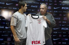 Durante o treino realizado esta tarde no CT Joaquim Grava, localizado no Parque Ecológico do Tiete. O próximo jogo da equipe será amanhã sábado, 21/07, contra a Portuguesa, no Pacaembu, válido pela 10ª rodada do Campeonato Brasileiro de 2012