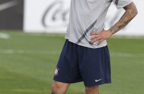 Durante o treino realizado esta tarde no CT Joaquim Grava, localizado no Parque Ecolgico do Tiete. O prximo jogo da equipe ser domingo, 29/07, contra o Bahia/BA, no Pituacu, vlido pela 13 rodada do Campeonato Brasileiro de 2012