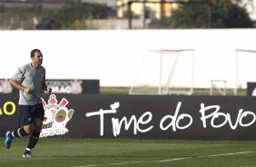 Durante o treino realizado esta tarde no CT Joaquim Grava, localizado no Parque Ecolgico do Tiete. O prximo jogo da equipe ser domingo, 12/08, contra o Coritiba, no estdio Couto Pereira, vlido pela 16 rodada do Campeonato Brasileiro de 2012