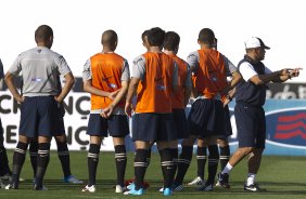 Durante o treino realizado esta tarde no CT Joaquim Grava, localizado no Parque Ecolgico do Tiete. O prximo jogo da equipe ser domingo, 12/08, contra o Coritiba, no estdio Couto Pereira, vlido pela 16 rodada do Campeonato Brasileiro de 2012