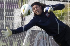 Durante o treino realizado esta tarde no CT Joaquim Grava, localizado no Parque Ecolgico do Tiete. O prximo jogo da equipe ser domingo, 12/08, contra o Coritiba, no estdio Couto Pereira, vlido pela 16 rodada do Campeonato Brasileiro de 2012