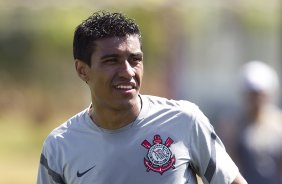 Durante o treino realizado esta manh no CT Joaquim Grava, localizado no Parque Ecolgico do Tiete. O prximo jogo da equipe ser amanh, domingo, 12/08, contra o Coritiba, no estdio Couto Pereira, vlido pela 16 rodada do Campeonato Brasileiro de 2012