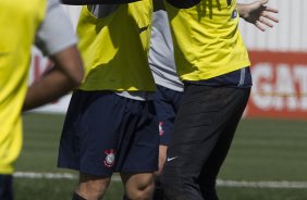 Durante o treino realizado esta manh no CT Joaquim Grava, localizado no Parque Ecolgico do Tiete. O prximo jogo da equipe ser amanh, domingo, 12/08, contra o Coritiba, no estdio Couto Pereira, vlido pela 16 rodada do Campeonato Brasileiro de 2012