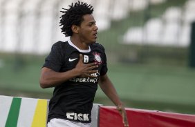Durante a partida entre Coritiba x Corinthians, realizada esta tarde no estdio Couto Pereira, jogo vlido pela 16 rodada do Campeonato Brasileiro de 2012