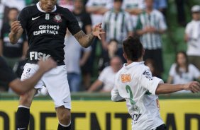 Durante a partida entre Coritiba x Corinthians, realizada esta tarde no estdio Couto Pereira, jogo vlido pela 16 rodada do Campeonato Brasileiro de 2012