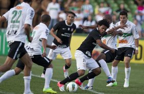 Durante a partida entre Coritiba x Corinthians, realizada esta tarde no estdio Couto Pereira, jogo vlido pela 16 rodada do Campeonato Brasileiro de 2012