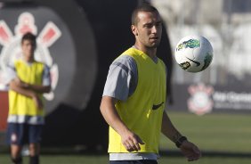 Durante o treino realizado esta tarde no CT Joaquim Grava, localizado no Parque Ecolgico do Tiete. O prximo jogo da equipe ser domingo,19/08, contra o Santos, na Vila Belmiro, vlido pela 18 rodada do Campeonato Brasileiro de 2012