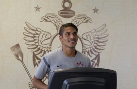 Durante o treino realizado esta tarde no CT Joaquim Grava, localizado no Parque Ecolgico do Tiete. O prximo jogo da equipe ser domingo,19/08, contra o Santos, na Vila Belmiro, vlido pela 18 rodada do Campeonato Brasileiro de 2012