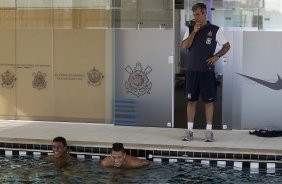 Durante o treino realizado esta tarde no CT Joaquim Grava, localizado no Parque Ecolgico do Tiete. O prximo jogo da equipe ser domingo,19/08, contra o Santos, na Vila Belmiro, vlido pela 18 rodada do Campeonato Brasileiro de 2012