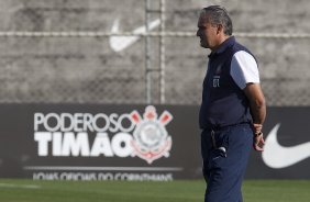 Durante o treino realizado esta tarde no CT Joaquim Grava, localizado no Parque Ecolgico do Tiete. O prximo jogo da equipe ser domingo,19/08, contra o Santos, na Vila Belmiro, vlido pela 18 rodada do Campeonato Brasileiro de 2012