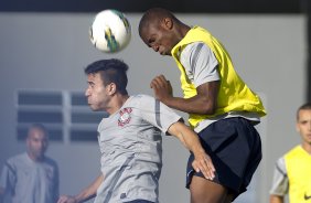 Durante o treino realizado esta tarde no CT Joaquim Grava, localizado no Parque Ecolgico do Tiete. O prximo jogo da equipe ser domingo,19/08, contra o Santos, na Vila Belmiro, vlido pela 18 rodada do Campeonato Brasileiro de 2012