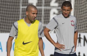 Durante o treino realizado esta tarde no CT Joaquim Grava, localizado no Parque Ecolgico do Tiete. O prximo jogo da equipe ser domingo,19/08, contra o Santos, na Vila Belmiro, vlido pela 18 rodada do Campeonato Brasileiro de 2012