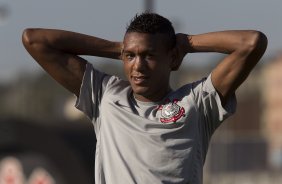 Durante o treino realizado esta tarde no CT Joaquim Grava, localizado no Parque Ecolgico do Tiete. O prximo jogo da equipe ser domingo, 25/08, contra o So Paulo, no Pacaembu, vlido pela 19 rodada do Campeonato Brasileiro de 2012