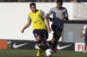 Durante o treino realizado esta tarde no CT Joaquim Grava, localizado no Parque Ecológico do Tiete. O próximo jogo da equipe será domingo, 25/08, contra o São Paulo, no Pacaembu, válido pela 19ª rodada do Campeonato Brasileiro de 2012