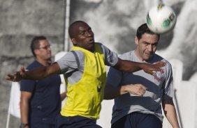 Durante o treino realizado esta tarde no CT Joaquim Grava, localizado no Parque Ecolgico do Tiete. O prximo jogo da equipe ser domingo, 25/08, contra o So Paulo, no Pacaembu, vlido pela 19 rodada do Campeonato Brasileiro de 2012