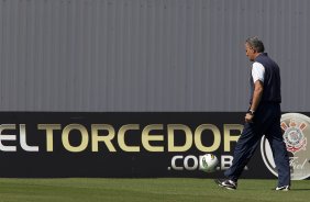 Apos o treino realizado esta manh no CT Joaquim Grava, localizado no Parque Ecolgico do Tiete. O prximo jogo da equipe ser amanh, domingo, 25/08, contra o So Paulo, no Pacaembu, vlido pela 19 rodada do Campeonato Brasileiro de 2012