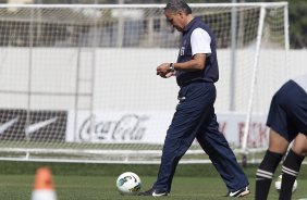 Apos o treino realizado esta manh no CT Joaquim Grava, localizado no Parque Ecolgico do Tiete. O prximo jogo da equipe ser amanh, domingo, 25/08, contra o So Paulo, no Pacaembu, vlido pela 19 rodada do Campeonato Brasileiro de 2012