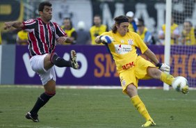 Durante a partida entre Corinthians x So Paulo, realizada esta tarde no estdio do Pacaembu, jogo vlido pela 19 rodada do Campeonato Brasileiro de 2012