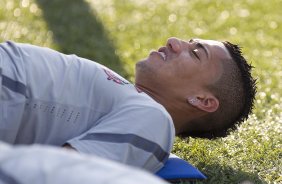 Apos o treino realizado esta tarde no CT Joaquim Grava, localizado no Parque Ecolgico do Tiete. O prximo jogo da equipe ser domingo, 02/09, contra o Atltico-MG, no Pacaembu, jogo vlido pela 21 rodada do Campeonato Brasileiro de 2012