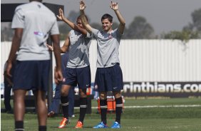 Apos o treino realizado esta manh no CT Joaquim Grava, localizado no Parque Ecolgico do Tiete. O prximo jogo da equipe ser amanh, domingo, 02/09, contra o Atltico-MG, no Pacaembu, jogo vlido pela 21 rodada do Campeonato Brasileiro de 2012