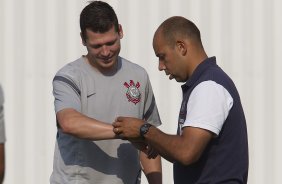 Apos o treino realizado esta tarde no CT Joaquim Grava, localizado no Parque Ecolgico do Tiete. O prximo jogo da equipe ser amanh, sbado, 08/09, contra o Grmio, no estdio do Pacaembu, jogo vlido pela 23 rodada do Campeonato Brasileiro de 2012