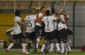 Durante a partida entre Corinthians x Grmio, realizada esta noite no estdio do Pacaembu, jogo vlido pela 23 rodada do Campeonato Brasileiro de 2012