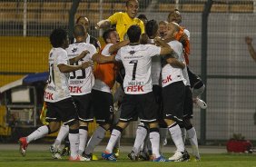 Durante a partida entre Corinthians x Grmio, realizada esta noite no estdio do Pacaembu, jogo vlido pela 23 rodada do Campeonato Brasileiro de 2012