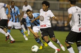 Durante a partida entre Corinthians x Grmio, realizada esta noite no estdio do Pacaembu, jogo vlido pela 23 rodada do Campeonato Brasileiro de 2012