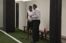 Nos vestiários antes da partida entre Corinthians x Grêmio, realizada esta noite no estádio do Pacaembu, jogo válido pela 23ª rodada do Campeonato Brasileiro de 2012