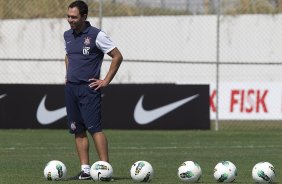 Apos o treino realizado esta manhã no CT Joaquim Grava, localizado no Parque Ecológico do Tiete. O próximo jogo da equipe será quarta-feira, dia 12/09, contra a Ponte Preta/Campinas, no Pacaembu, jogo válido pela 24ª rodada do Campeonato Brasileiro de 2012
