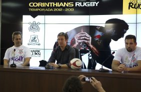 O time de rugby do Corinthians foi apresentado hoje após o treino realizado esta manhã no CT Joaquim Grava, localizado no Parque Ecológico do Tiete. O próximo jogo da equipe será quarta-feira, dia 12/09, contra a Ponte Preta/Campinas, no Pacaembu, jogo válido pela 24ª rodada do Campeonato Brasileiro de 2012