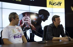 O time de rugby do Corinthians foi apresentado hoje após o treino realizado esta manhã no CT Joaquim Grava, localizado no Parque Ecológico do Tiete. O próximo jogo da equipe será quarta-feira, dia 12/09, contra a Ponte Preta/Campinas, no Pacaembu, jogo válido pela 24ª rodada do Campeonato Brasileiro de 2012