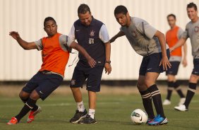 Apos o treino realizado esta tarde no CT Joaquim Grava, localizado no Parque Ecológico do Tiete. O próximo jogo da equipe será amanhã, quarta-feira, dia 12/09, contra a Ponte Preta/Campinas, no Pacaembu, jogo válido pela 24ª rodada do Campeonato Brasileiro de 2012