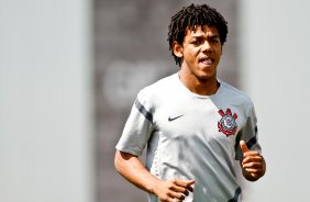 Romarinho durante Treino do Corinthians realizado no CT Joaquim Grava