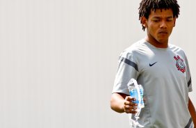 Romarinho durante Treino do Corinthians realizado no CT Joaquim Grava