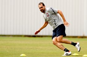 Danilo durante Treino do Corinthians realizado no CT Joaquim Grava