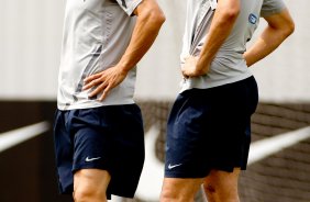 Danilo e Alessandro durante Treino do Corinthians realizado no CT Joaquim Grava