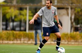 Danilo durante Treino do Corinthians realizado no CT Joaquim Grava