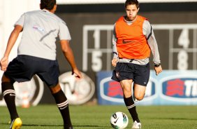 Martinez durante treino do Corinthians realizado no CT Joaquim Grava